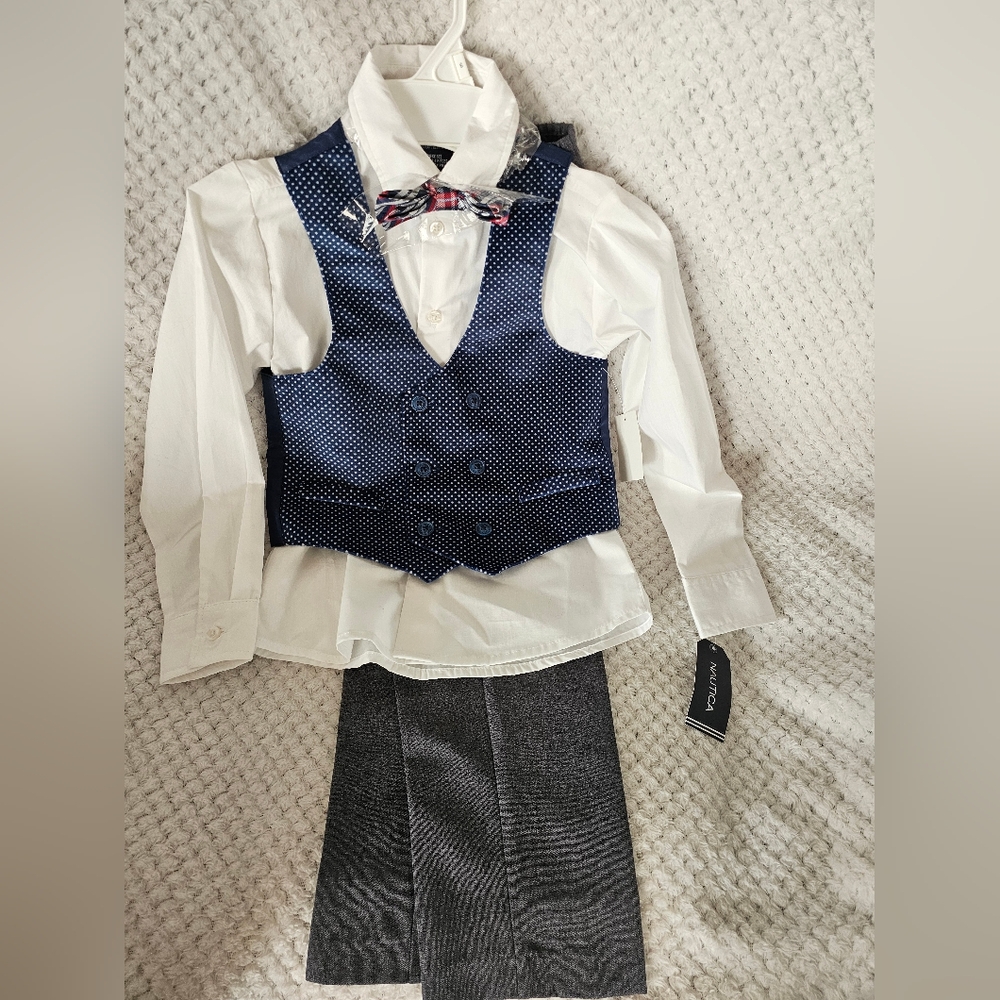 NWT Nautica 4 Piece Suit Polka Dot  Velvet Vest size 6